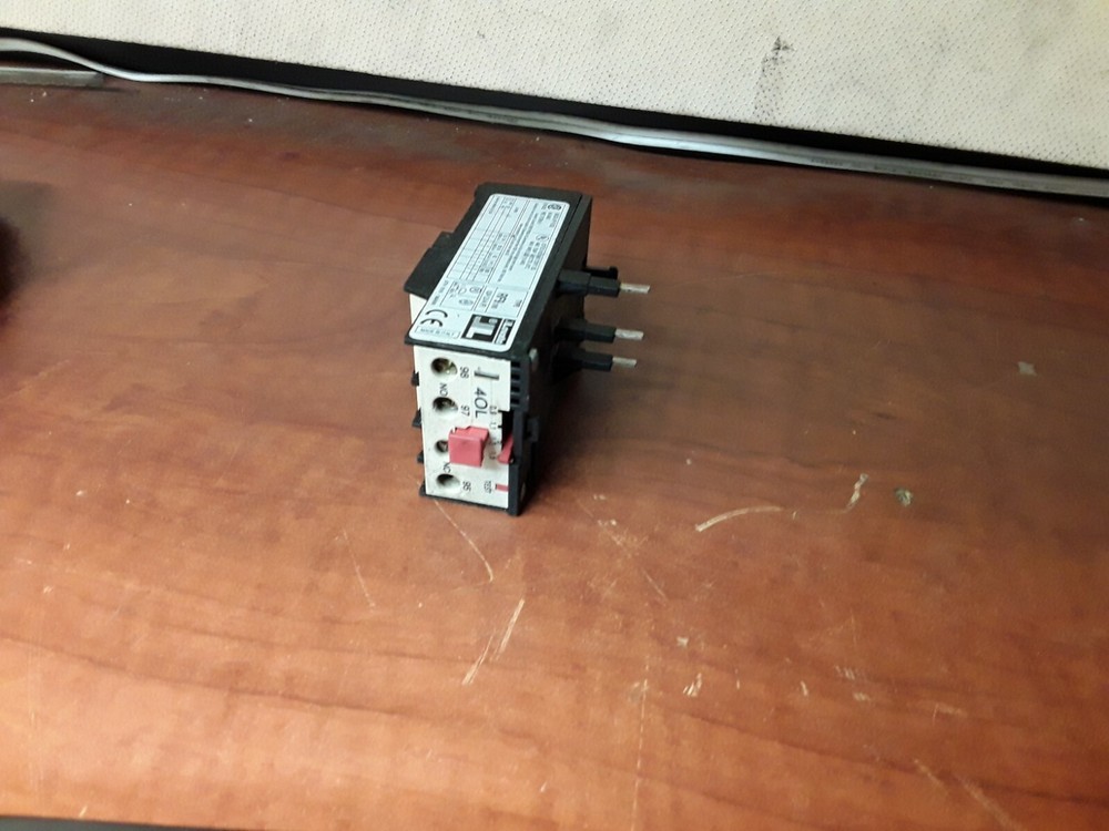 Lovato RF9.1V5 Overload Protection Relay
