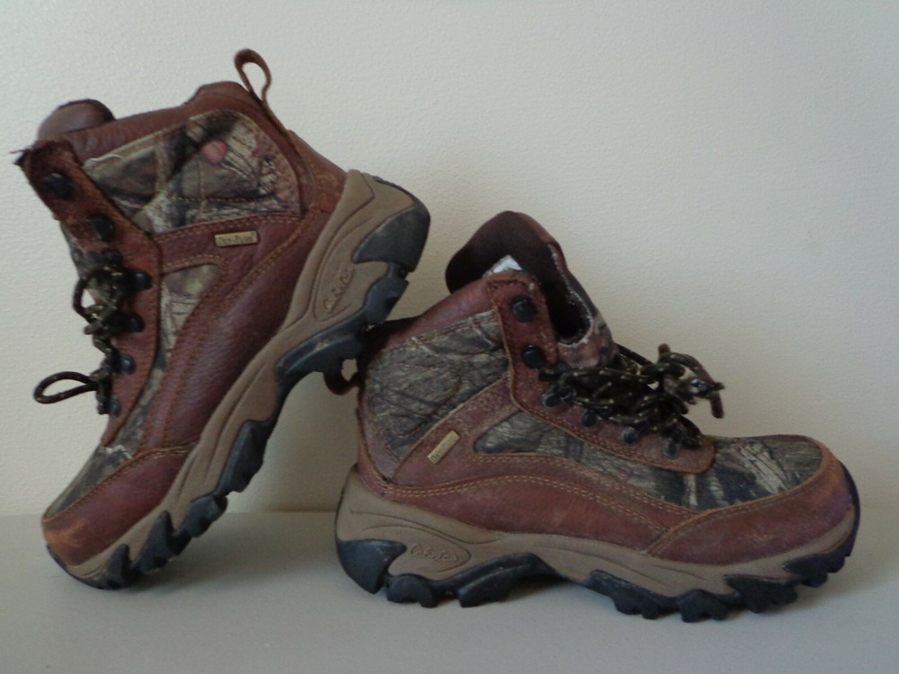 Cabela's Dry-Plus Boy's Boots Size 4 Brown Color