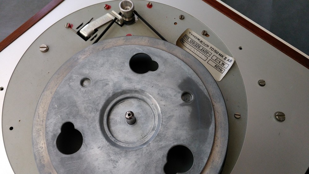 Thorens TD 150 MK II Turntable (Works)