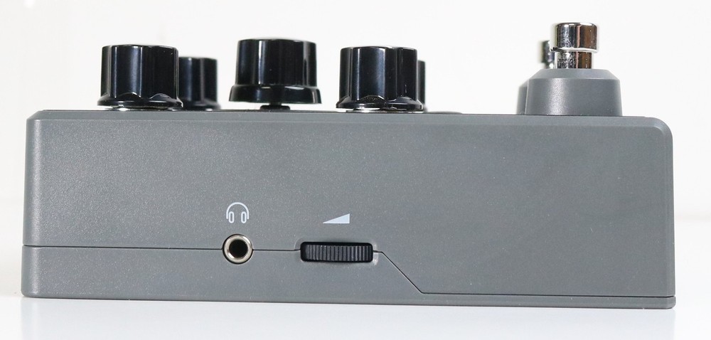 Line 6 Pod Express Bass Lightweight Amp & Effects Processor