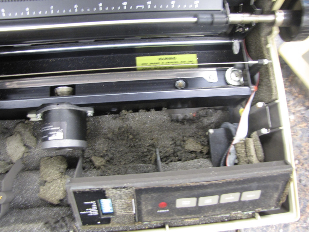 Vintage Diablo Systems 620 Printer - Powers on red light