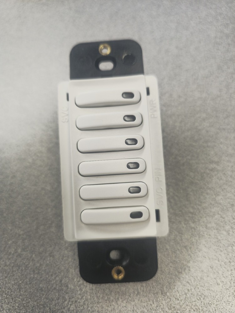 Hubbell Control Solutions XSW-6-WH six button digital switch