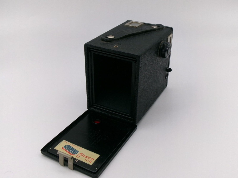 Vintage 1930s Ansco B-2 Cadet Camera