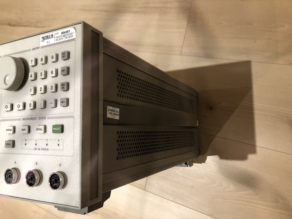 HP 8757D Network Analyzer. Tested and Working - Very Clean