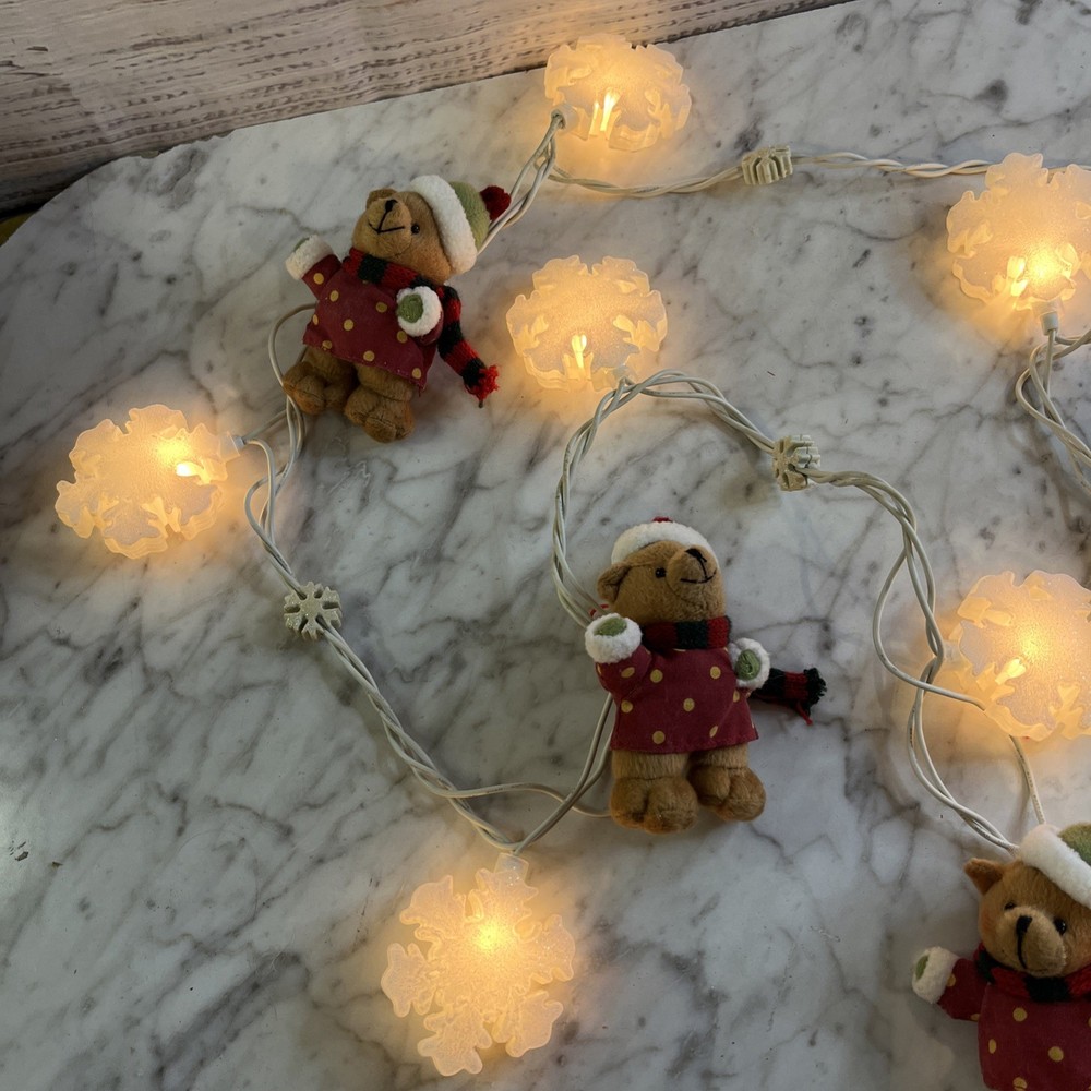 Avon Holiday Bear Light string Snowflake Vintage 2005 Topwell 128in String Light