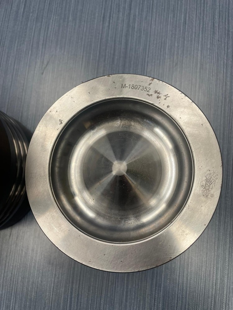 Interstate-McBee Replacement Piston & Cylinder Caterpillar 3406E/C15/C16 Engine