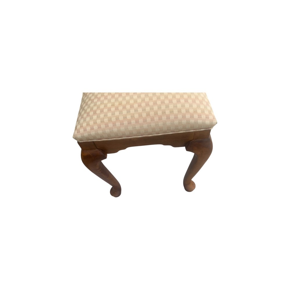 Ethan Allen Queen Anne Style Maple Bench or Stool ONE
