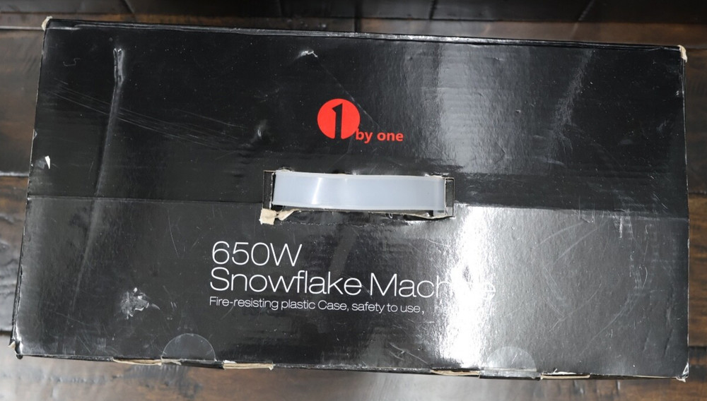 1 By One 650w Snowflake Machine *Pre-Owned*