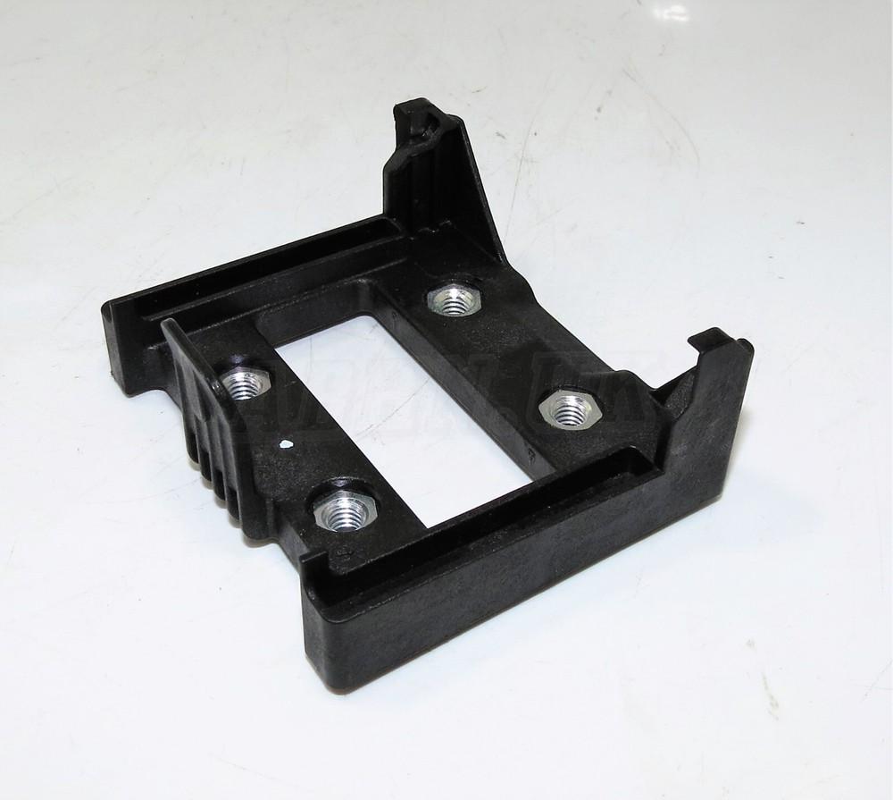 Jaguar Land Rover Front Bumper ACC Radar Control Sensor Retaining Bracket Only