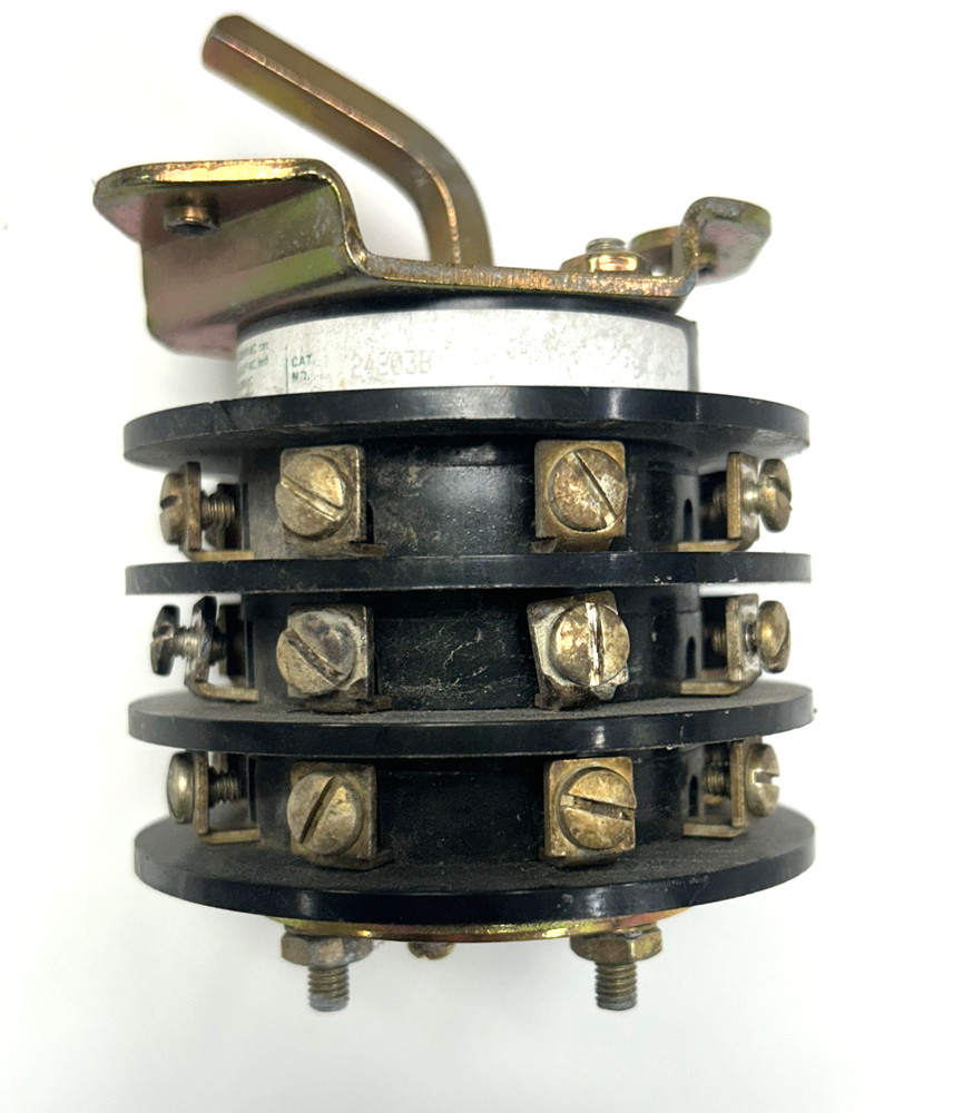 ELECTROSWITCH SERIES 24 ROTARY SWITCH 24203B 30A 600VAC