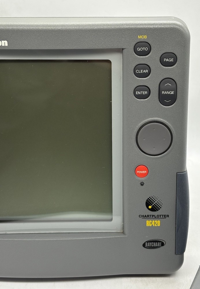 RAYTHEON RC420 CHART PLOTTER / GPS E32013 Raychart MFD