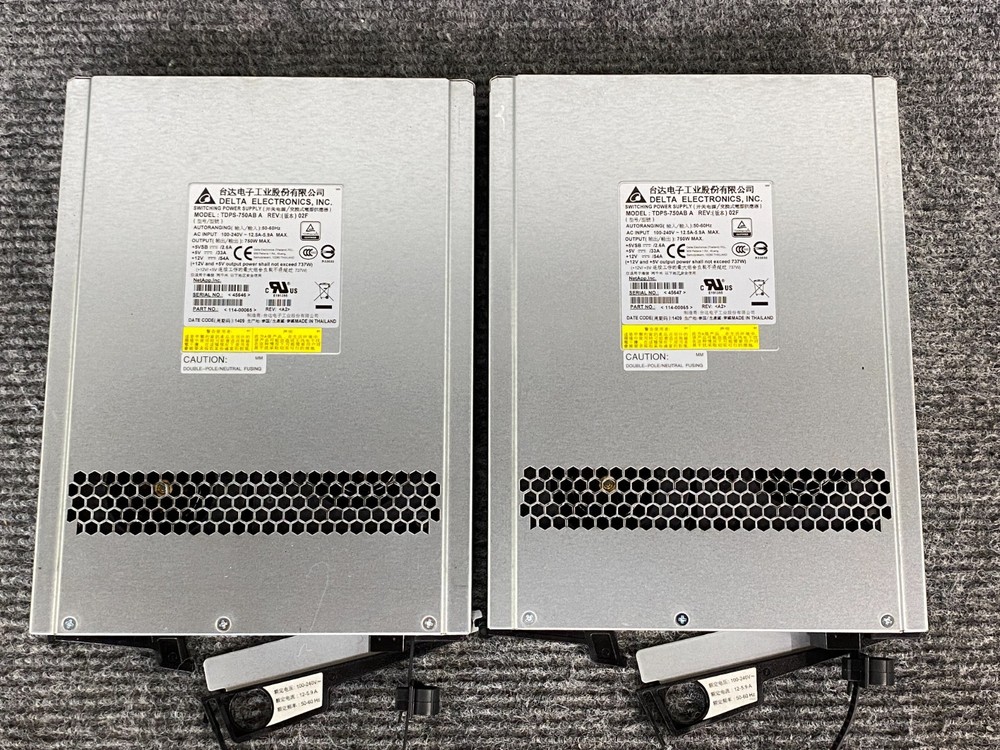 NetApp NAJ-1001 24-Bay Storage Array, 2x Controllers, 2x PSU w/ Power Cord