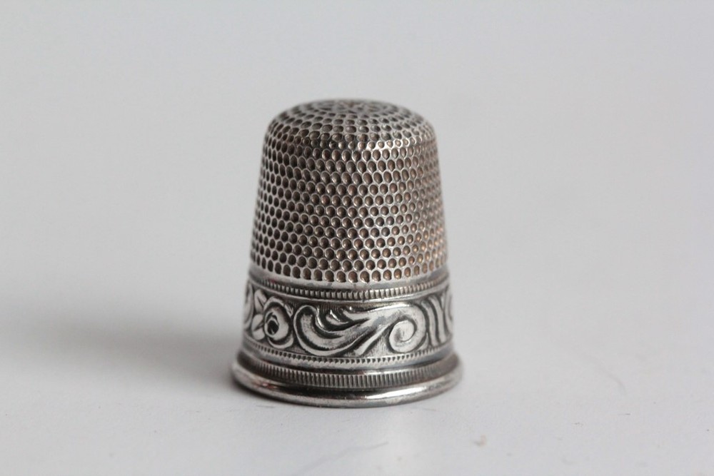 Silver thimble (75732)