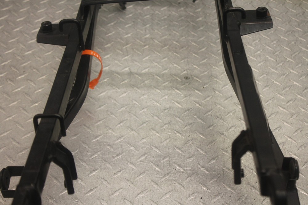 2005 SUZUKI VSTROM 1000 DL1000 REAR SUBFRAME BACK SUB FRAME
