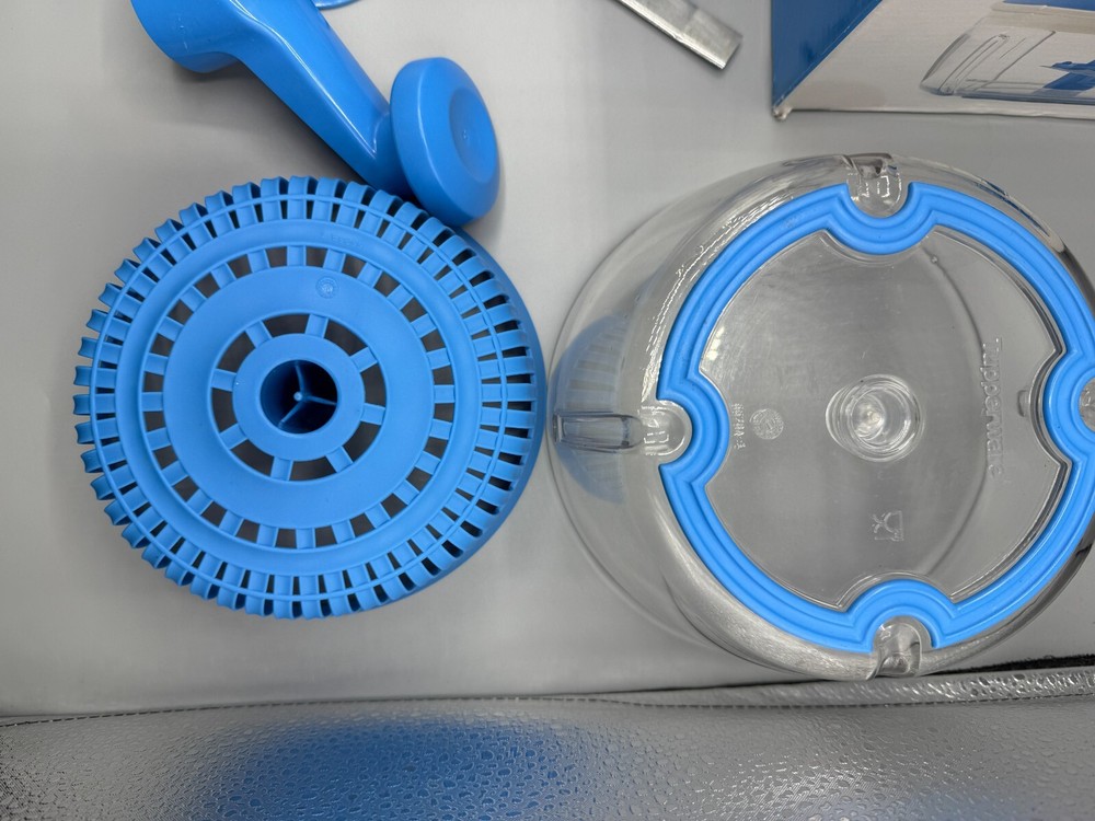 TUPPERWARE Quick Chef Pro System Blue Manual FOOD PROCESSOR Chopper