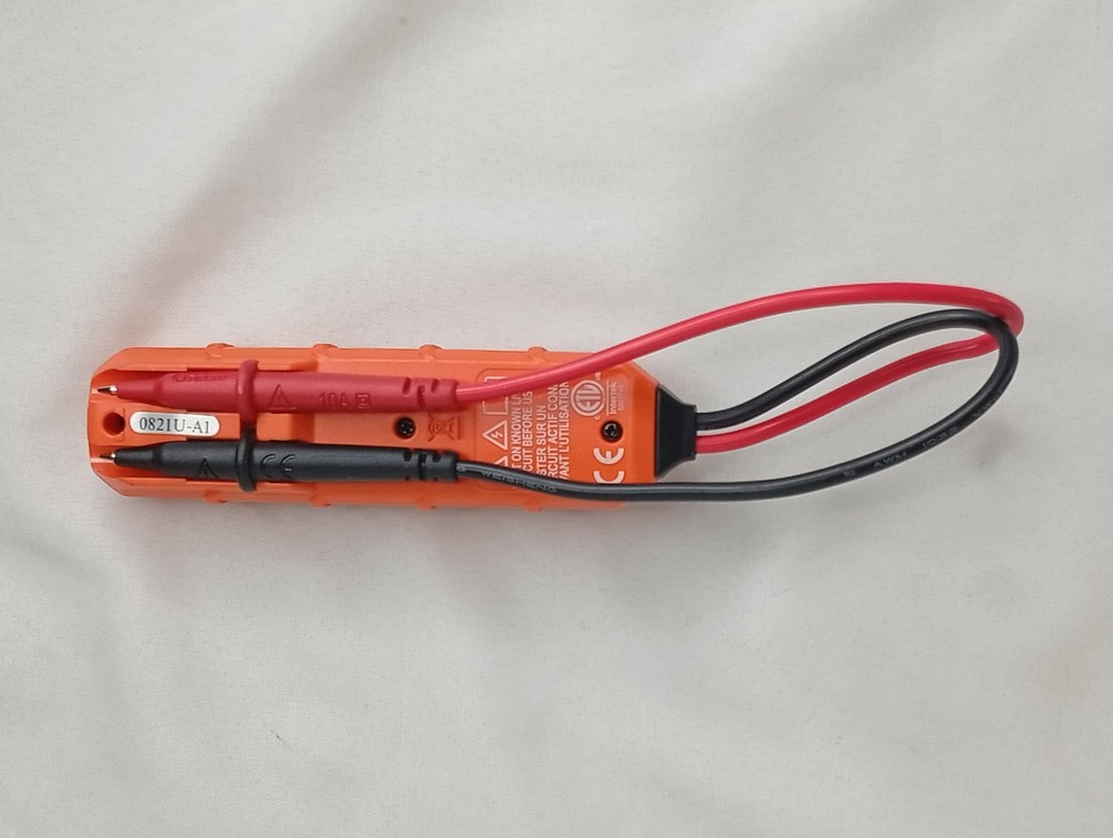 Pre-Owned Klein Tester RT210+ET45 AC/DC Voltage Tester