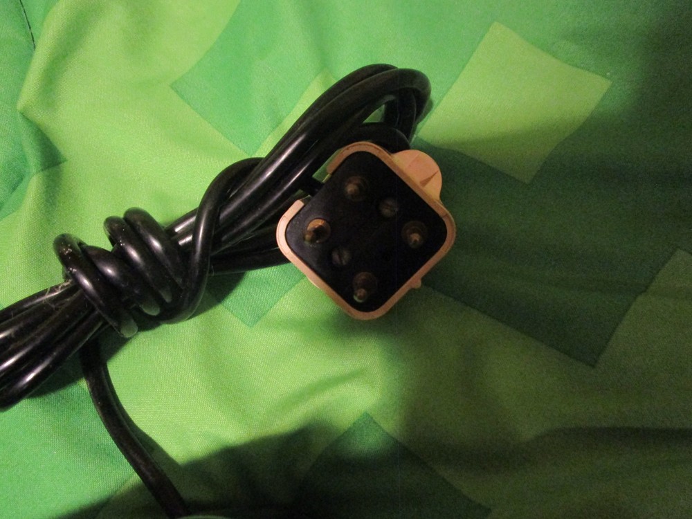 Black Rotary Telephone (E)