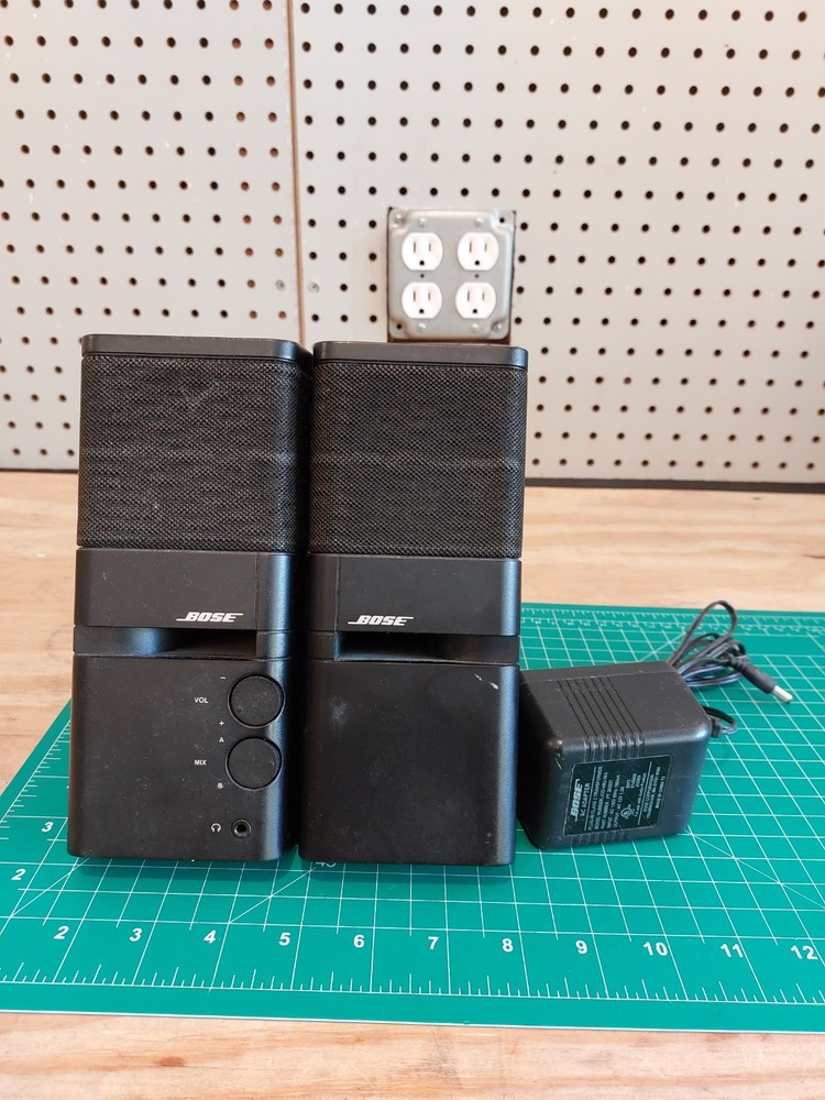 Bose MediaMate Computer Speaker Pair W AC Adapter Tested & Works