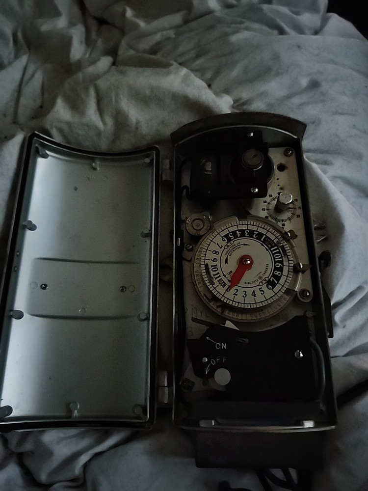 General Electric Astronomonic Time Switch