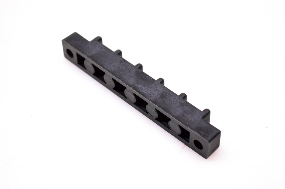OMC 511563 Terminal Block NOS