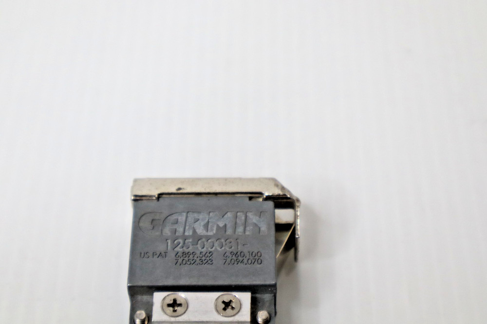 Garmin 125-00081 Connector
