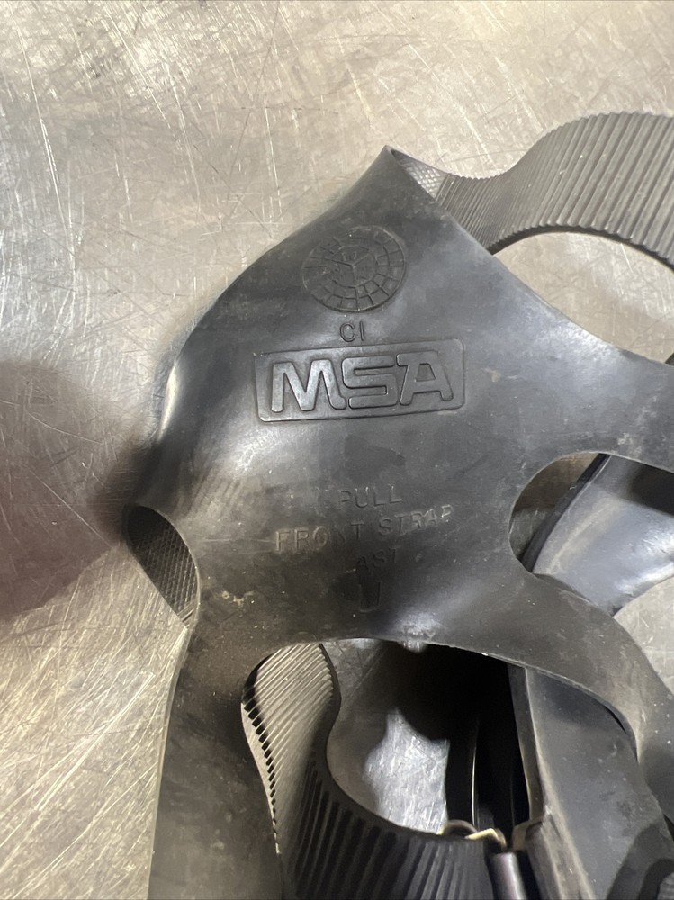 MSA BM-13D-17 MASK MEDIUM. Our #8