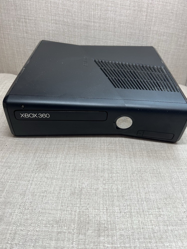 Microsoft Xbox 360 S CONSOLE ONLY