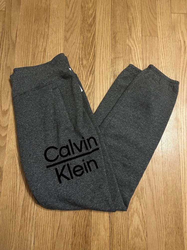 NWT Calvin Klein Women’s Jogger Sweatpants - Size Medium