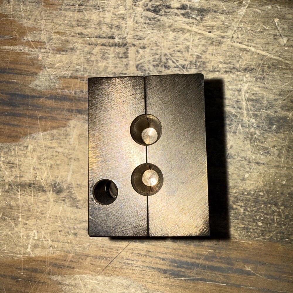 New Magma Engineering Master Caster Bullet Mold 9-135-FP-FB No Hardware.