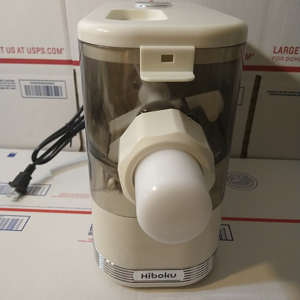 Electric Pasta Maker Automatic Noodle Making Machine with 9 Pasta Shape