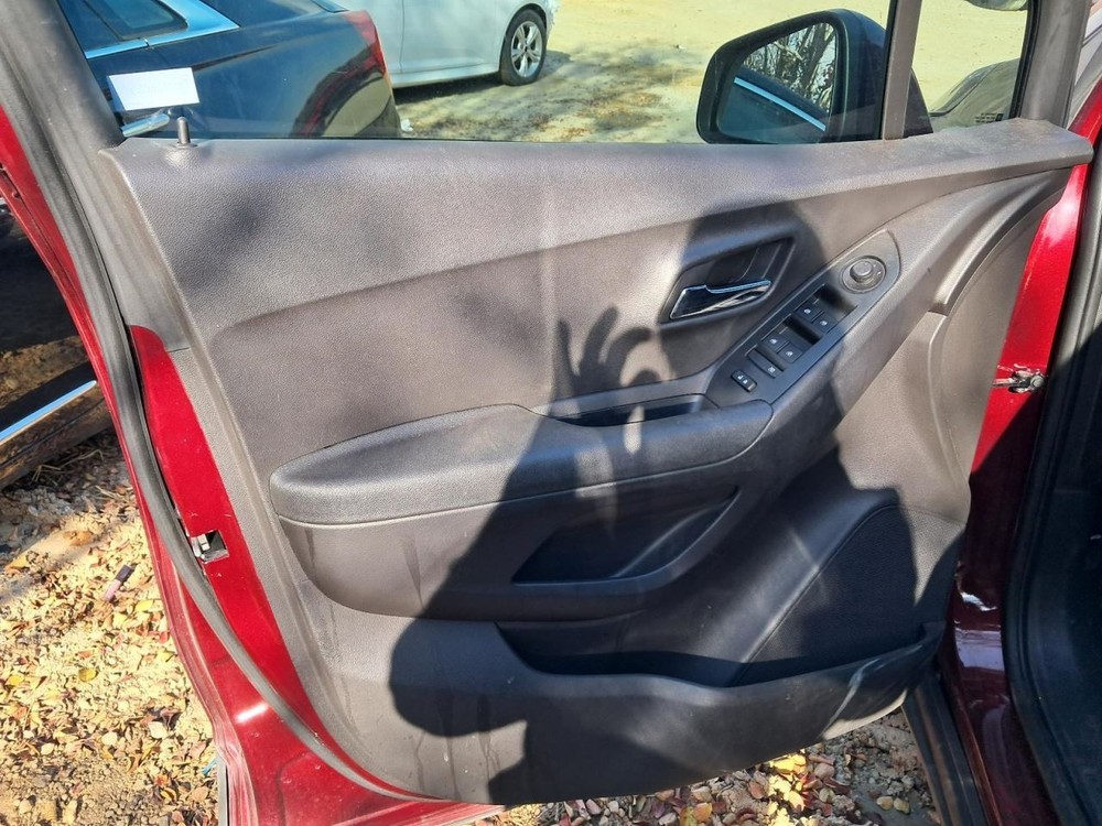 Fuse Box Engine Fits 17 TRAX 4860552