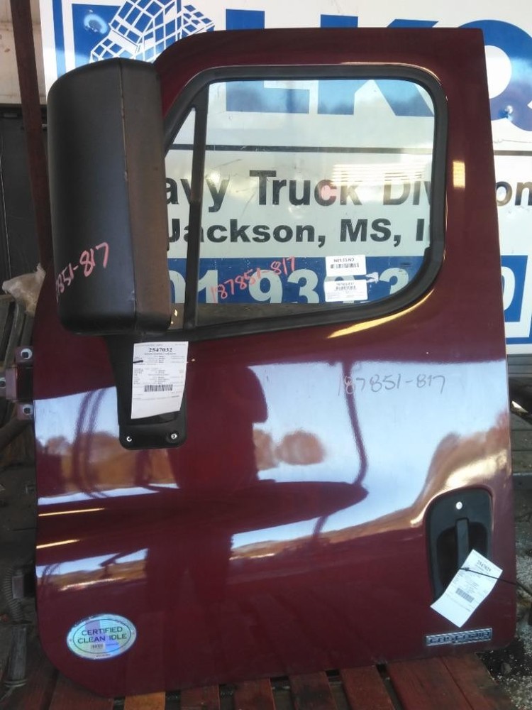 For 2018 FREIGHTLINER DOOR ASSEMBLY Left ,  MS