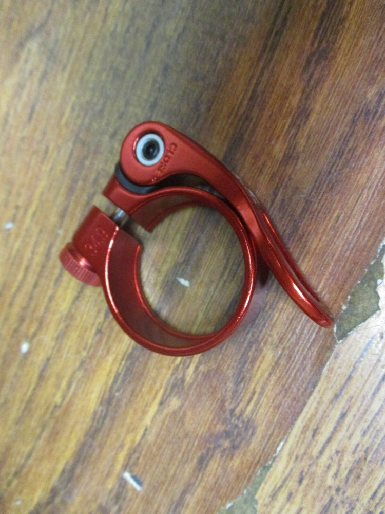 NOS CELT QUICK RELEASE SEAT POST / PILLAR COLLAR CLAMP - RED ANODIZED - 34.9mm
