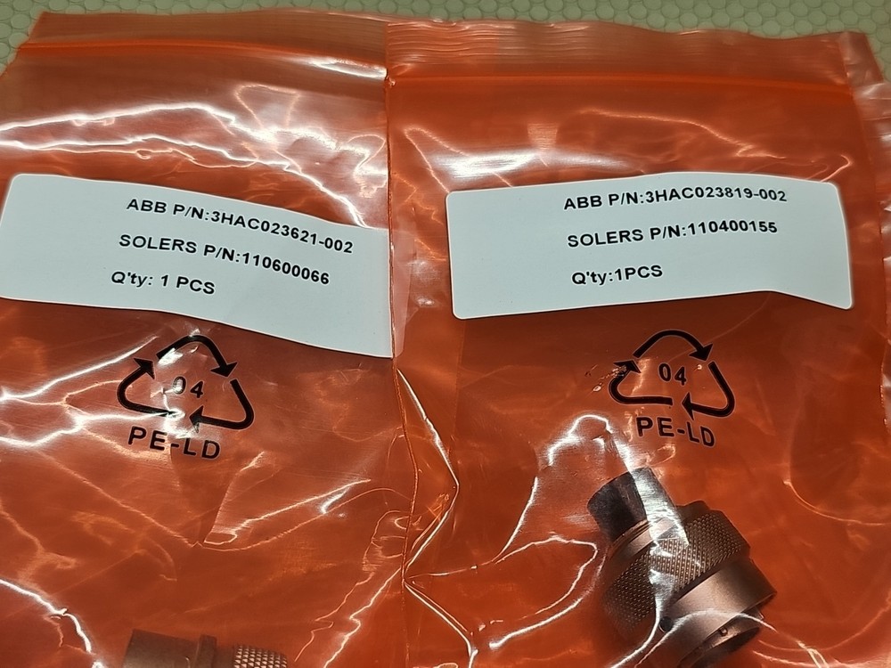 ABB 3HAC037070-001 Robot Connector Set R3.CP/CS