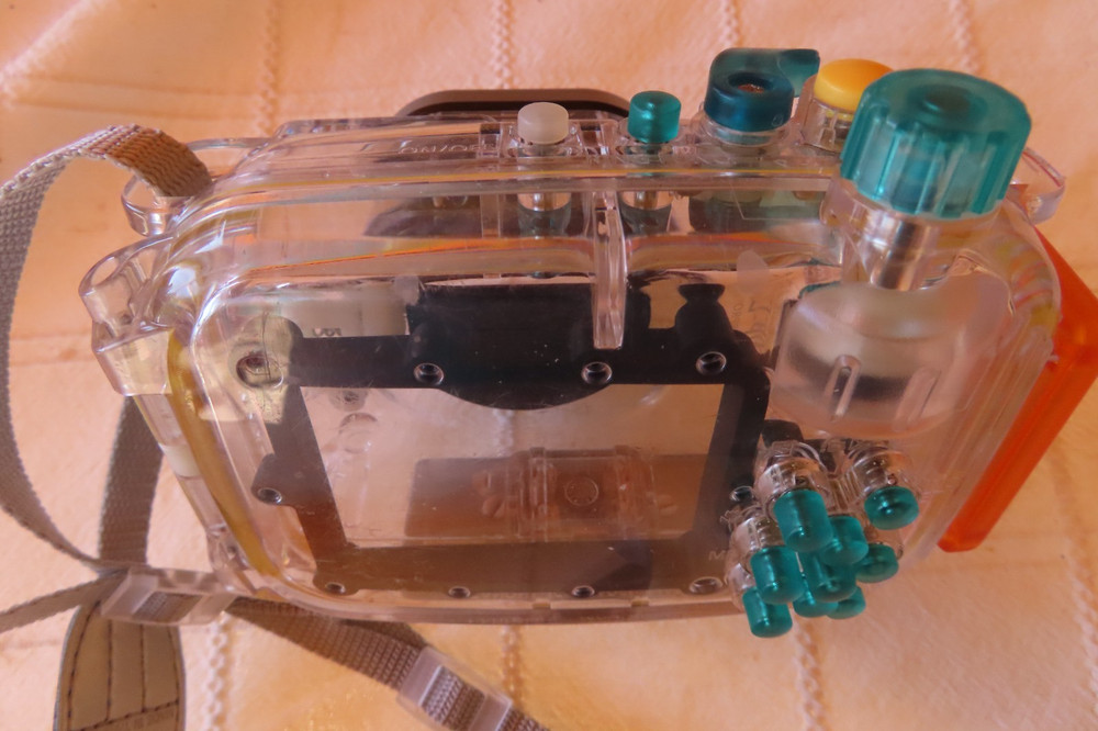 Canon Digital Camera Waterproof Case WP-DC35