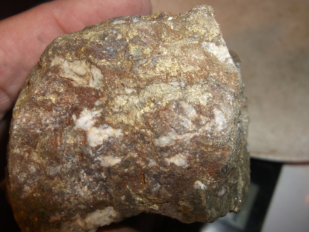 Gold, silver, copper, 62 grams samples ,ore high grade .