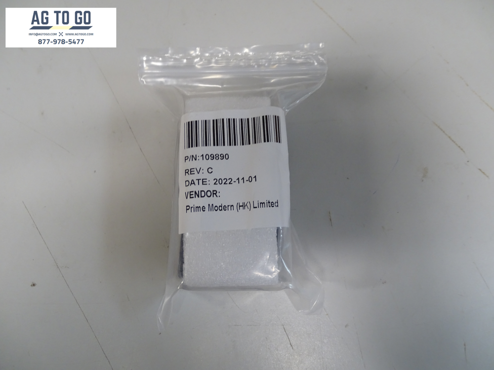 Trimble Mounting Feet for NAV-900 Base Bracket P/N (109890) READ DESCRIPTION
