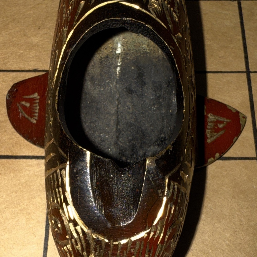 2 Pc Vintage Brass Engraved Fish Shape Handcrafted Ash Trays