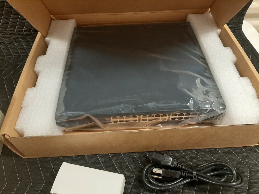 EtherWAN EX17242 L Web-Smart 24-Port PoE Gigabit Ethernet Switch