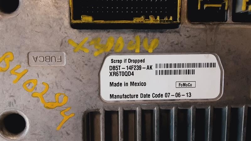 2013-2014 Ford Explorer Front 8" Display Screen ID DB5T-18B955-FA
