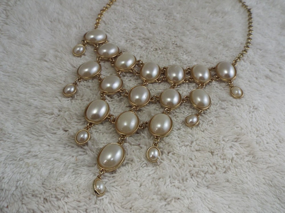 Goldtone White Bead Bib Scoop Necklace (B13)
