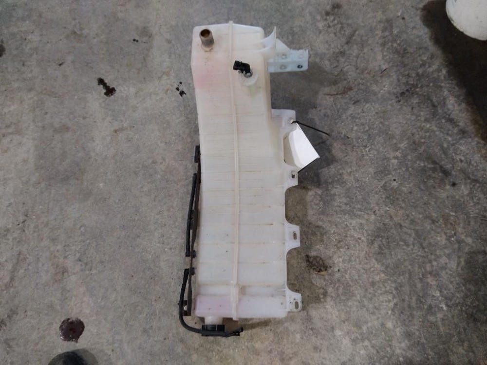 For 2017 VOLVO VNL RADIATOR OVERFLOW TANK , MN