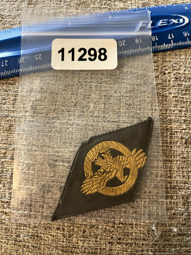 WWII Honorable Discharge US Army Patch Ruptured Duck INV11298