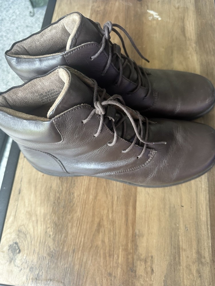 Array Womens Brown Ankle Boots Booties Leather Upper Size 12