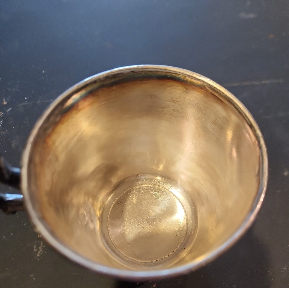 REED & BARTON silver plated child's cup.