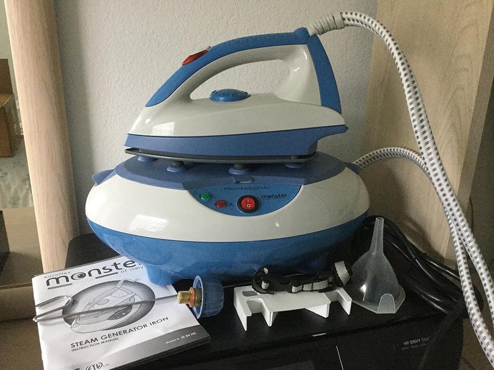 Euroflex Pressurized Steam Iron IS56 Blue