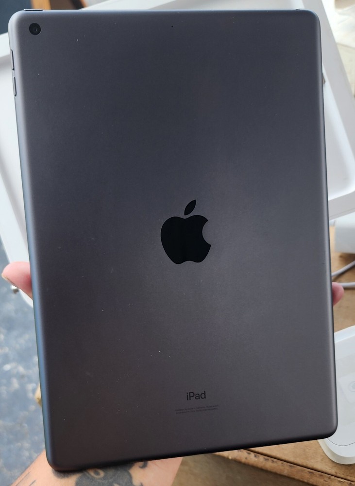 square pos stand First Generation IPad INCLUDED