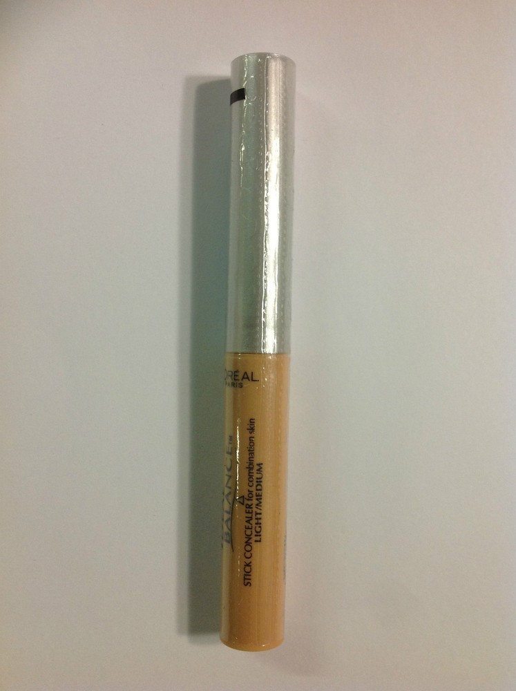 L'Oreal Ideal Balance Concealer ( Light / Medium ) NEW & SEALED.