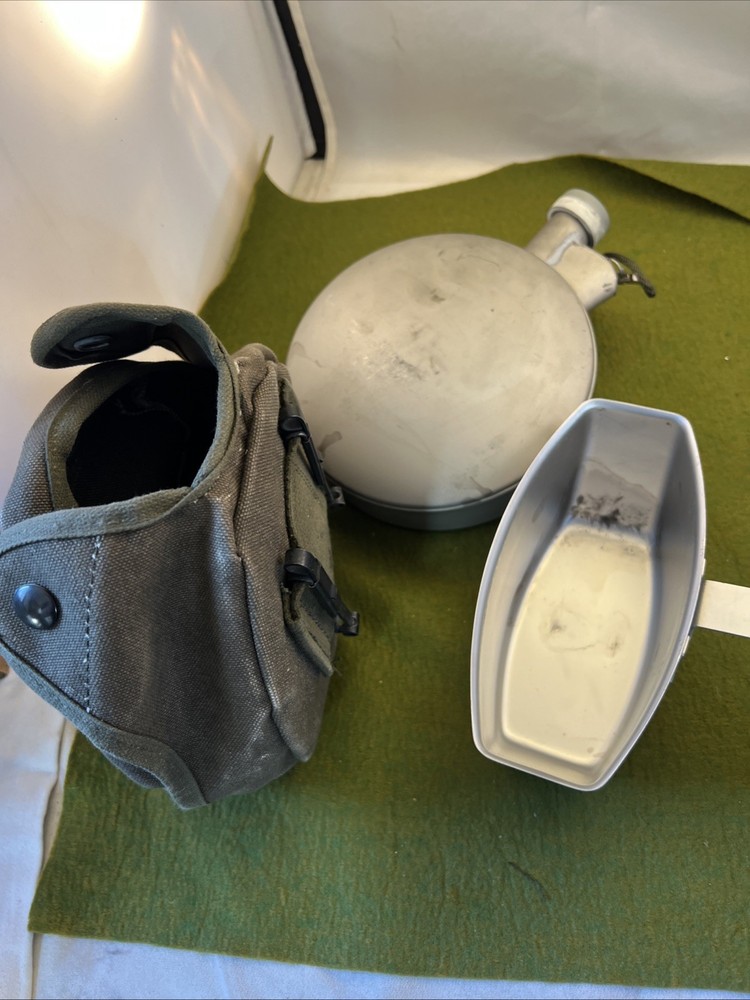 US Army Arctic canteen