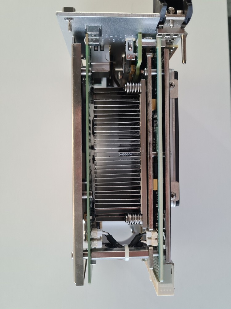 National Instruments NI PXI-8115 Embedded Controller 4GB RAM 80GB Intel SSD